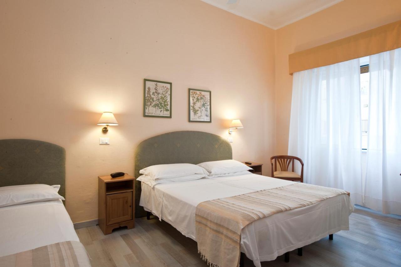 Hotel Ausonia Follonica Exterior foto